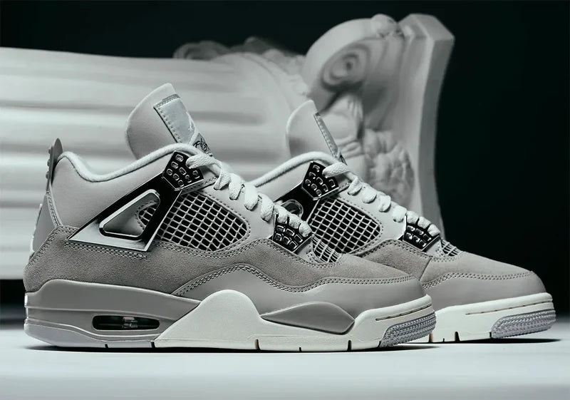 Air Jordan 4 - "Frozen Moments"